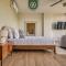 Amazing Studio with Rooftop Pool with Bay View - Бусериас