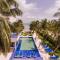 13BDR Villa Bellamar Akumal - Private Chef - Beachfront - Weddings-Business Retreats-GOLF-Family
