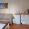 No 4 suite