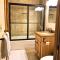 VIEWS - EVCharger, 2 Primary Suites, Stocked Ktchn - بون