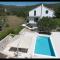 Villa Bacio with new heated pool