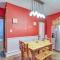 Reading Home with Yard in Historic District - ريدينغ