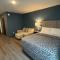 WoodSpring Suites Knoxville - Cedar Bluff