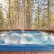 Venture in Tahoe Donner by Tahoe Getaways - 4 BR W Hot Tub, Pool Table, Great for Kids! - 特拉基