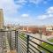 Luxury 2BD Condo with Pool & Gym - 沃思堡