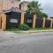 Central Upscale New Kingston Apt with pool