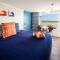 Breakwater Hotel