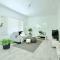Cosy and calm unit in Cronulla