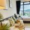Fresh, Modern Georgetown Suite with Sky Pool Views - 乔治市