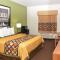 Super 8 by Wyndham Corydon