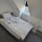 Cosy stylish Double bedroom in central Dartford - دارتفورد