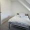 Cosy stylish Double bedroom in central Dartford - دارتفورد