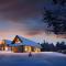 Luxury Chalet Oasis - Spacious 5 Bedroom& 5 bathrooms - Huty