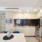 City Lux 2Bed Apt, Parking, Pool