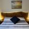 Malt-Barn Conversion, with access to Pool & Hot Tub-at Fox Valley Cottages - Lansallos