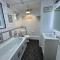 Malt-Barn Conversion, with access to Pool & Hot Tub-at Fox Valley Cottages - Lansallos