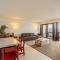Appartement moderne en bord de mer avec balcon et parking - FR-1-2-306