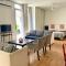 Apartamentos de Maria en Martinez! Av Libertador con Patio!