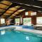 Malt-Barn Conversion, with access to Pool & Hot Tub-at Fox Valley Cottages - Lansallos