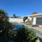 Villa spacieuse piscine 350 m de la plage Villa spacieuse piscine 350 m de la plage