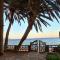 Minimalistic Egyptian-Style 1-Bedroom Beachfront apartment with Private Beach Access in Dahab