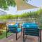 New delux green garden apartment with hotube ****
