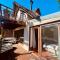 J Bay Surf Villa