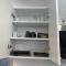 Trendy In-Town Studio - Fast WiFi & Work Desk - Фредериктон