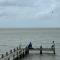 Serene Oasis Steps from the Bay - Bacliff
