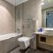 Burj Khalifa Views 2BR with Infinity Pool Downtown - Dubai
