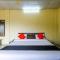 Dwaraka Lodging - Talegaon Dābhāde