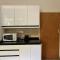Serviced apartment (3 bedrooms)
