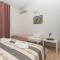 House Santro
