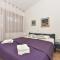 House Santro