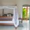 Oak Tree Villa