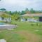 Oak Tree Villa