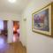 Papas Apartment