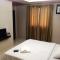 Hidden Pearl Hotel (Janus Luxury Suites)