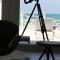 6877S - Direct Oceanfront Endless Summer Cottage - 长滩