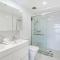 Central 4BR Duplex Apt with Terrace in Ultimo