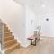 Central 4BR Duplex Apt with Terrace in Ultimo