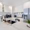 Central 4BR Duplex Apt with Terrace in Ultimo