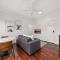 Charming 1-Bed Cottage with Garden Retreat