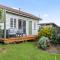 Charming 1-Bed Cottage with Garden Retreat