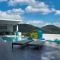 VILLA CHLOE - SEAVIEW - 4 Bedrooms