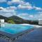 VILLA CHLOE - SEAVIEW - 4 Bedrooms