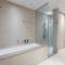 Coastal Serenity 1BDR in Royal Amwaj - 迪拜