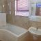 St Michelle Guest Lodge & Hydro Retreat