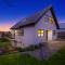 Inviting 2BR Haven in the Heart of the Suburbs - Reykjavík