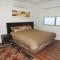 2 bedroom apartment in leafy suburb